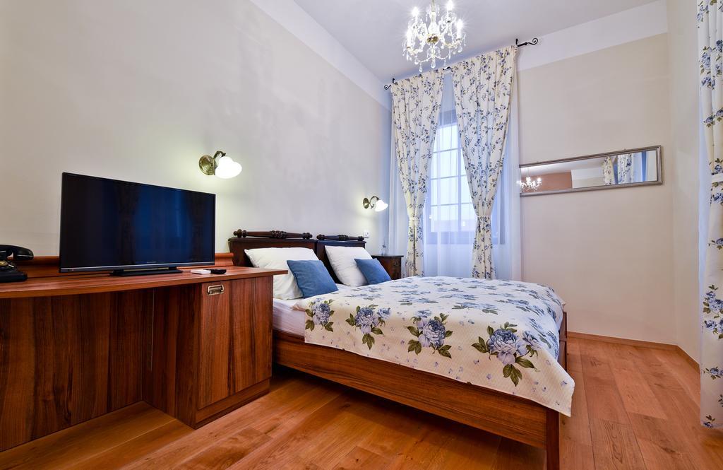 Guesthouse Bistra Vrhnika Exterior foto